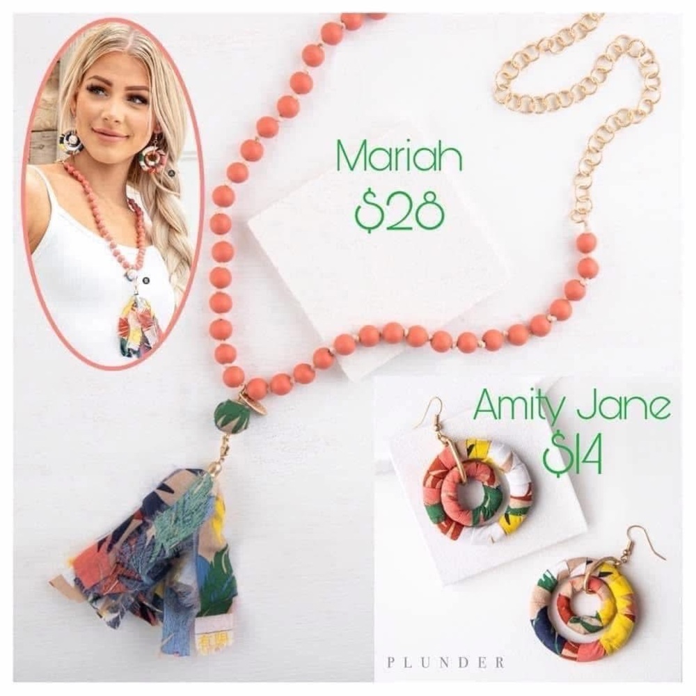Boho Chic Coral Necklace and Earring Set with bracelet - Picture 2 of 4